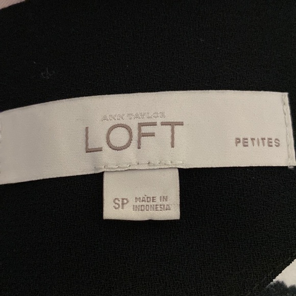 Donated Loft shift dress petit small - Picture 4 of 4